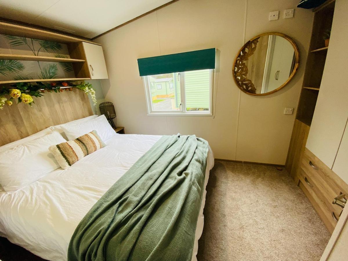 The Sanctuary Holiday Home - Escape The Ordinary ナレスボロ エクステリア 写真